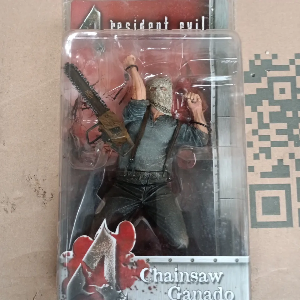 SEALED CHAINSAW GANADO RESIDENT EVIL 4 ACTION FIGURE