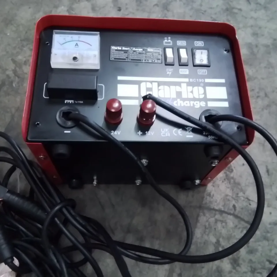 BOXED CLARKE BC190 BATTERY STARTER/CHARGER