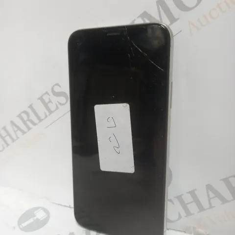 APPLE IPHONE X SMARTPHONE IN WHITE