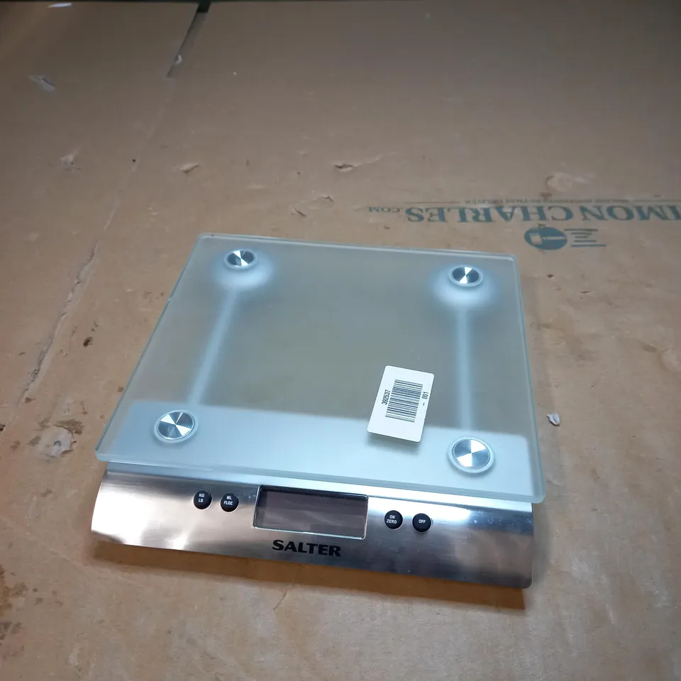 SALTER 1242WHDR ELECTRONIC KITCHEN SCALE