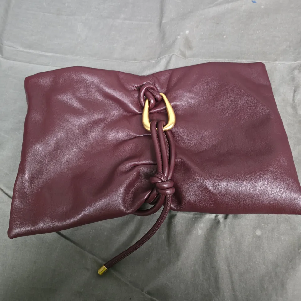 BOX OF APPROXIMATELY 25 CLOTHING ITEMS INCLUDING: ASOS BAG, GREEN PANTS AND BOOHOO TOP