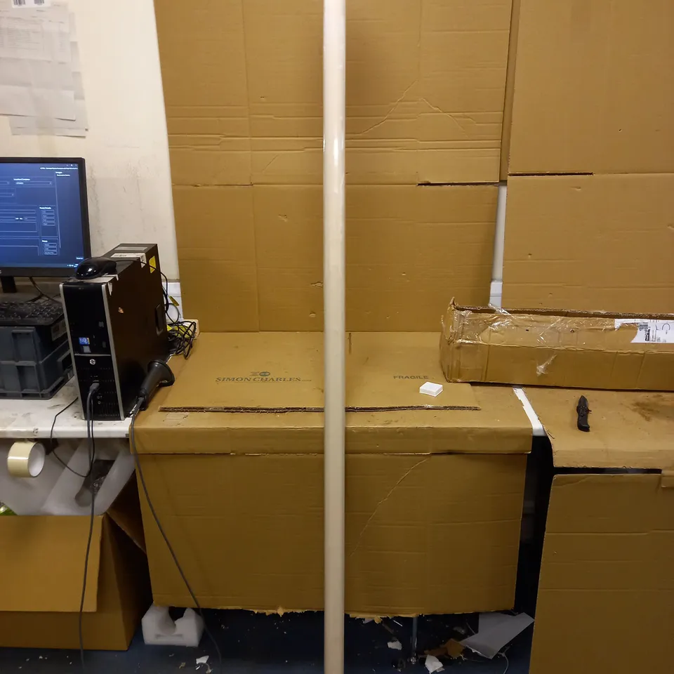 BLACKOUT BLIND 180X160CM - BEIGE (COLLECTION ONLY) RRP £25