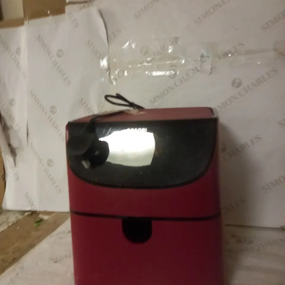 COSORI 5.5L AIR FRYER 