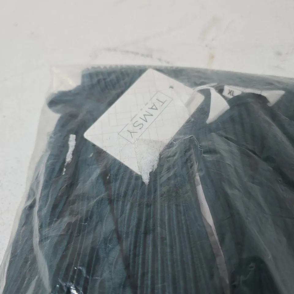 BOX OF APPROXIMATELY 20 TAMSY GREEN RIBBED JUMPSUIT - SIZE XL