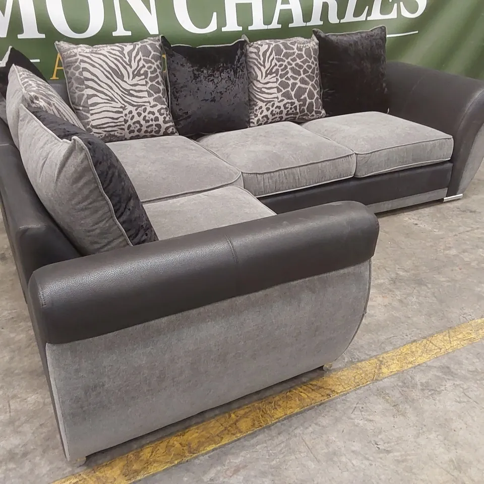 DESIGNER SCATTER BACK CORNER SOFA GROUP