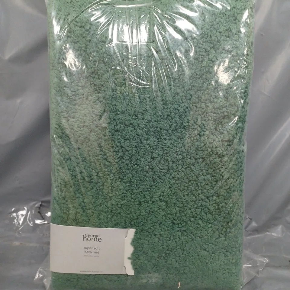 2 PACKS OF SUPER SOFT BATH MATS IN GREEN (3 MATS PER PACK)