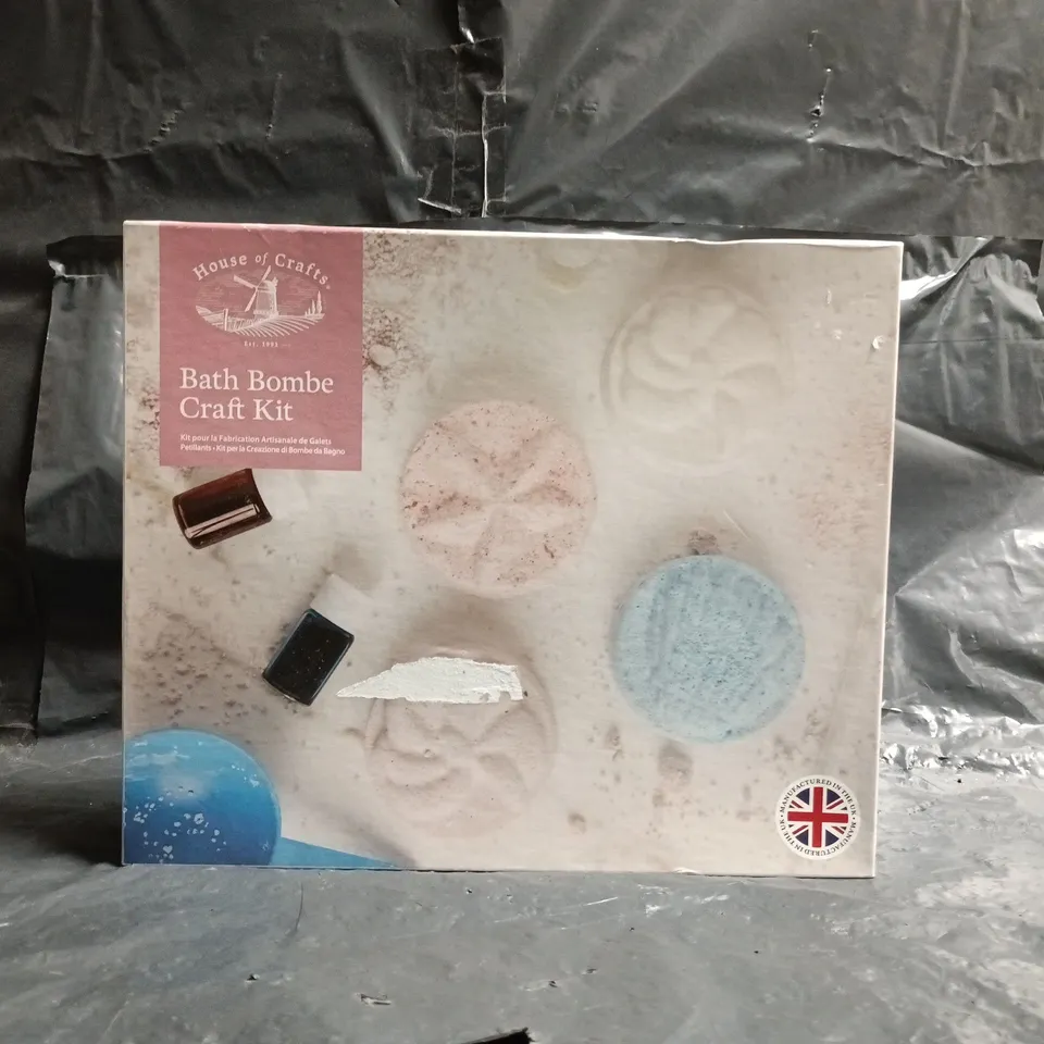 HOUSE OF CRAFTS BATH BOMBE CRAFT KIT
