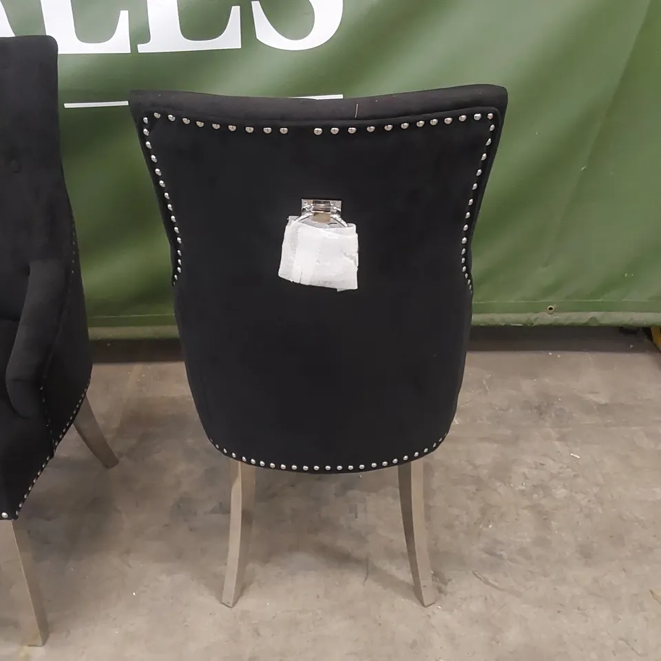 SET OF 4 IMPERIAL BLACK VELVET BUTTON BACK DINING CHAIRS WITH CHROME LEGS 