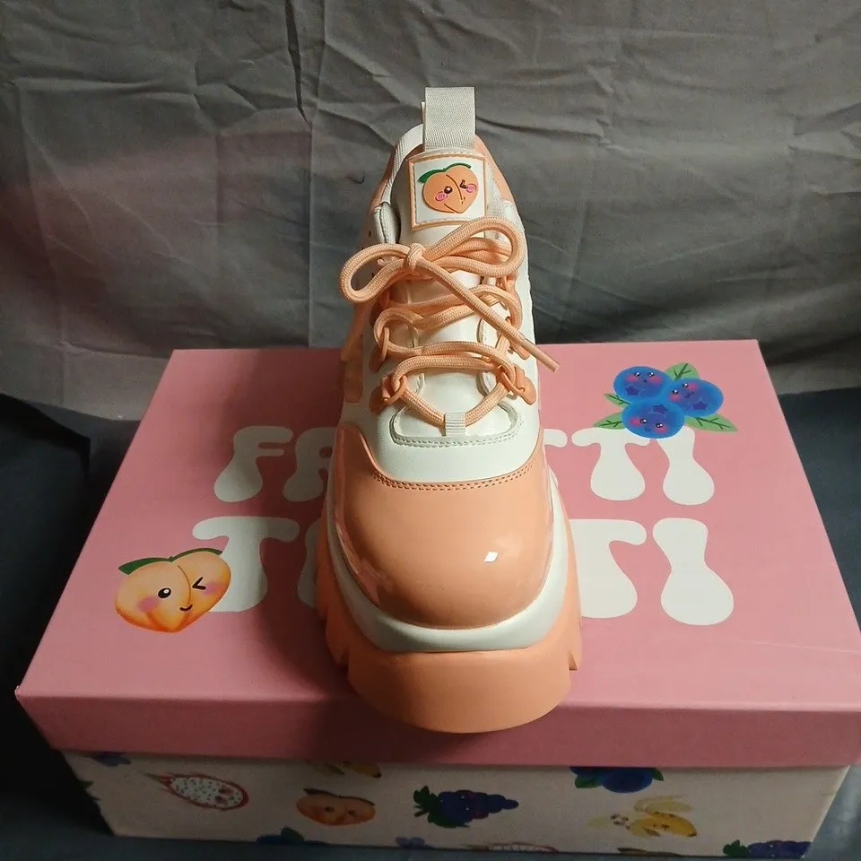 KOI FRUITTI TUTTI PEACH & ORANGE PLATFORM SNEAKERS SIZE 7