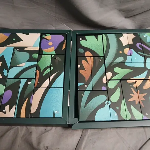 THE BODY SHOP ADVENT CALENDAR