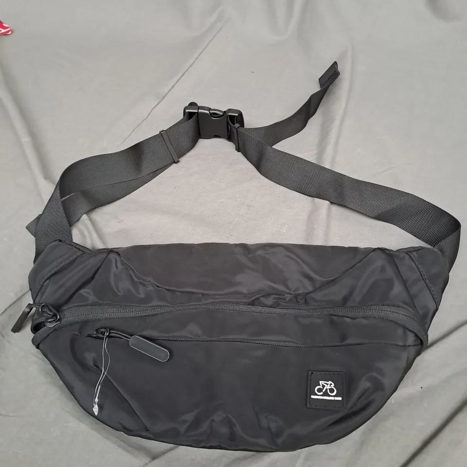 CYCLING BLACK BUM BAG 