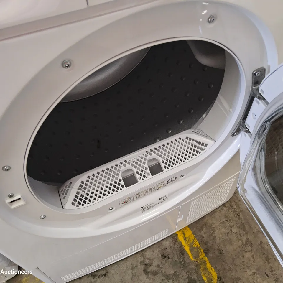 WHITE KNIGHT CODENSER TUMBLE DRYER WHITE TD8WPC