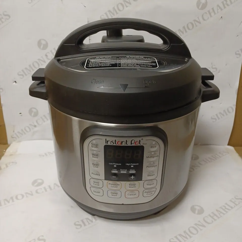 INSTANT POT DUO SMART PRESSURE COOKER