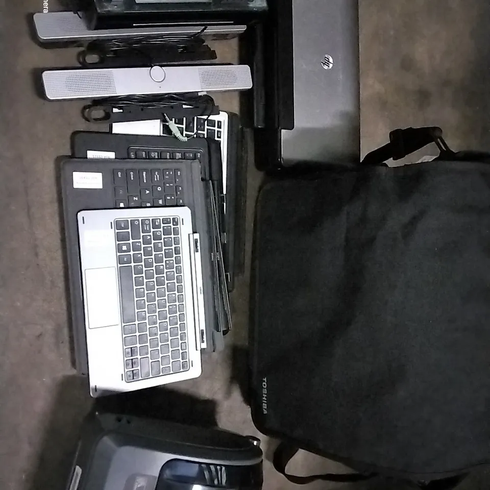 PALLET OF ASSORTED TECH ITEMS TO INCLUDE ARIBA APIN0204, EPSON PROJECTOR, ZEBRA GK420T, TABLET KEYBOARDS AND TOSHIBA BAG