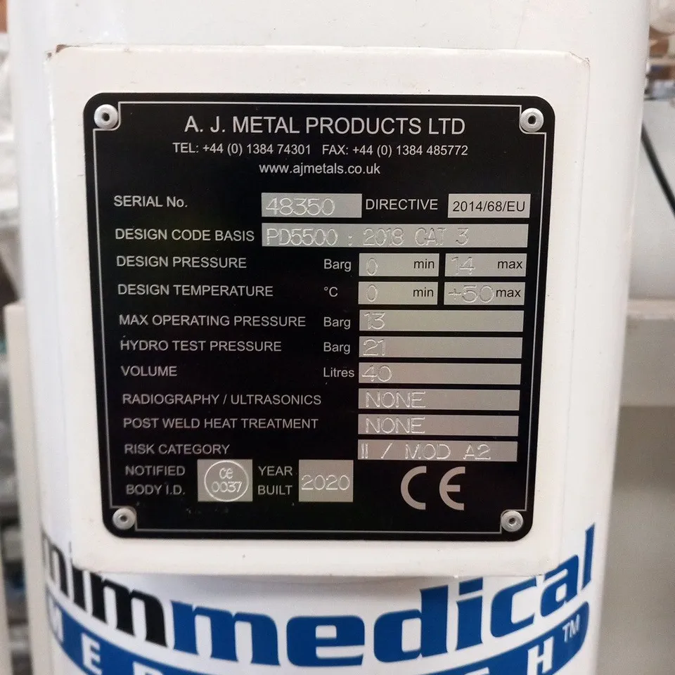 MIM MEDICAL MEDITECH VACUUM DRYER 