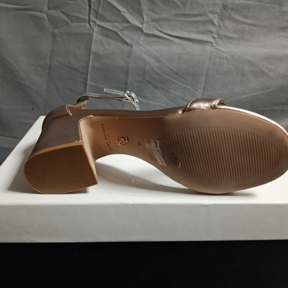 KURT GEIGER LONDON ROSE GOLD LEATHER SANDALS, ANKLE STRAP – WOMEN'S - SIZE 37