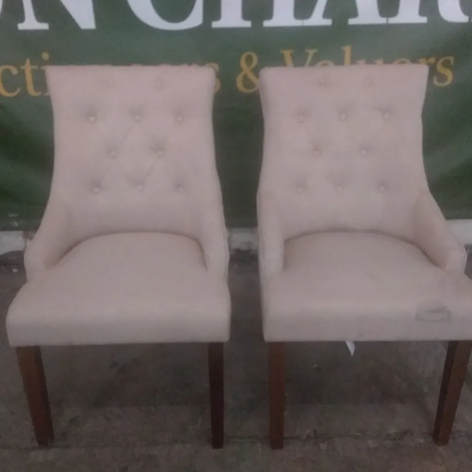 SET OF 2 DESIGNER BEIGE FABRIC BUTTON BACK DINING CHAIRS (DARK LEG)