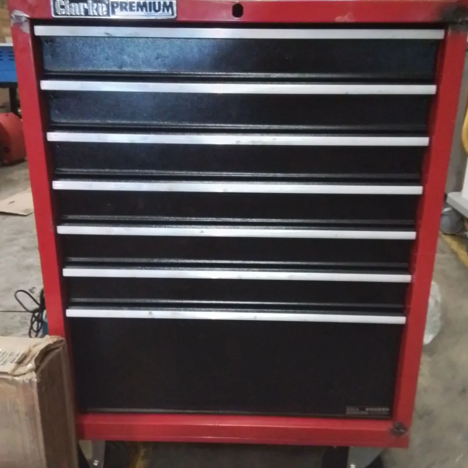 CLARKE CLB1007C PREMIUM 7 DRAWER MOBILE TOOL CABINET