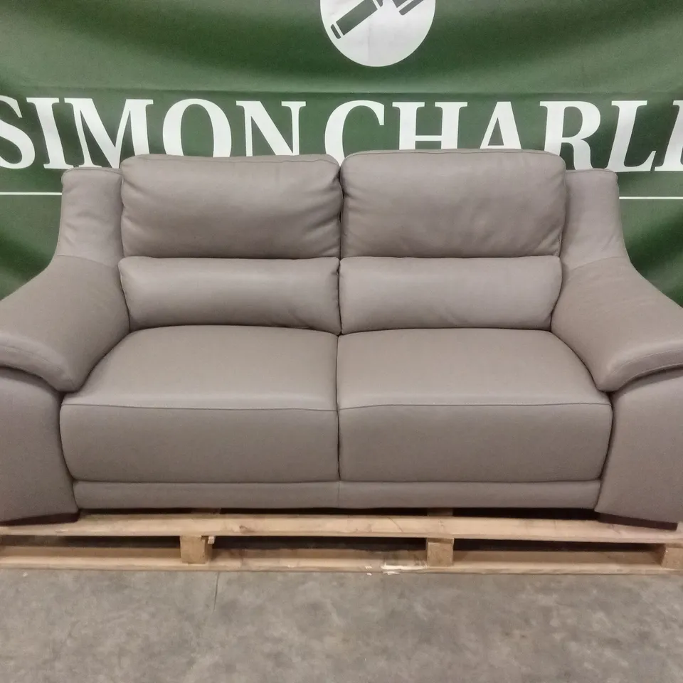 QUALITY DESIGNER ITALIAN MADE DEGANO 3 SEATER LEATHER SOFA