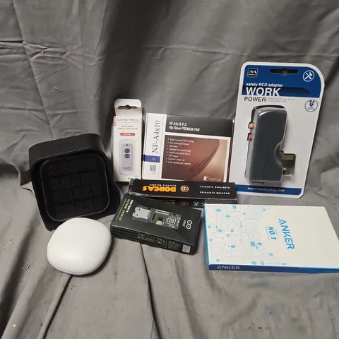 APPROXIMATELY 10 ASSORTED ELECTRICAL ITEMS TO INCLUDE SAFETY SCD ADAPTOR, NF-A4X10 FLX PREMIUM FAN, PRO VISION SHEILD, ETC