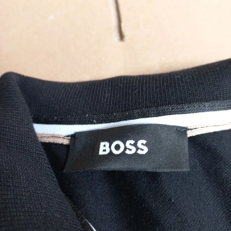 HUGO BOSS POLO SHIRT – BLACK, SHORT SLEEVE, CHEST LOGO, SIZE 12/13 (YOUTH)