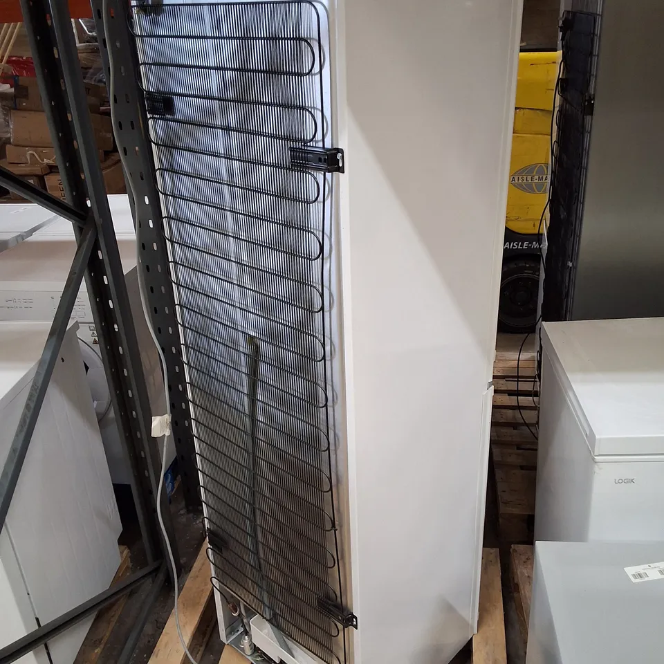 BEKO BCB5050F INTEGRATED FRIDGE FREEZER WITH ACTIVE FRESH BLUE LIGHT
