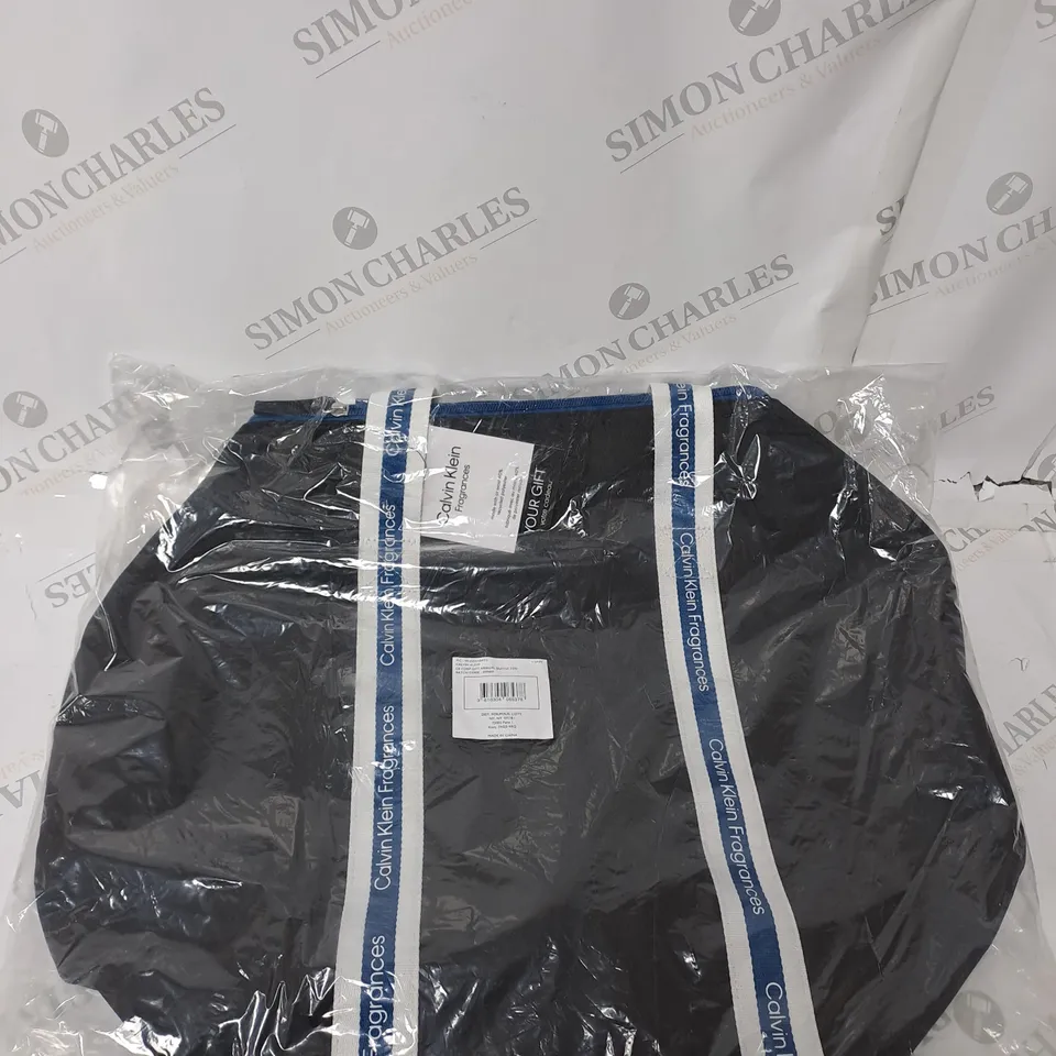 CALVIN KLEIN BLACK DUFFEL BAG 