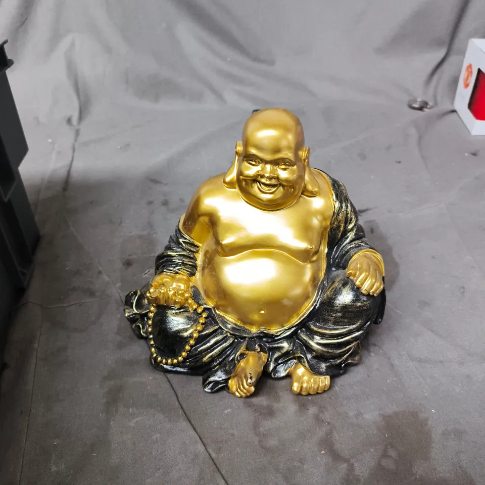 TOTE OF APPROXIMATELY 12 ASSORTED ITEMS TO INCLUDE: BUDDHA STATUE 
