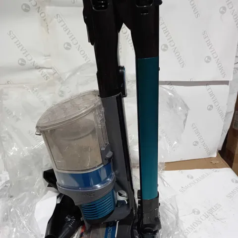 SHARK CORDLESS STICK VACUUM CLEANER