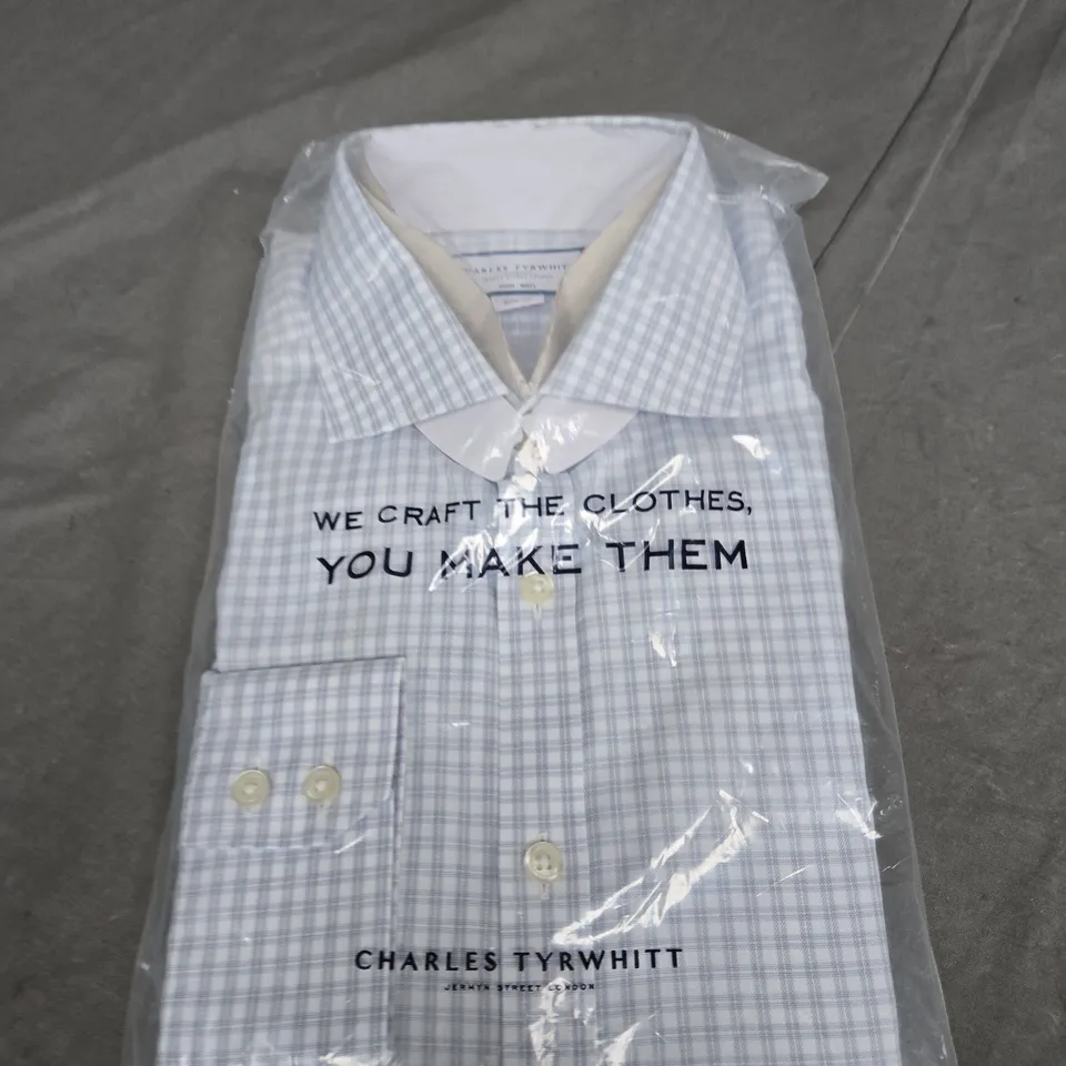 BAGGED CHARLES TYRWHITT BUTTON SHIRT SZE 42/86CM