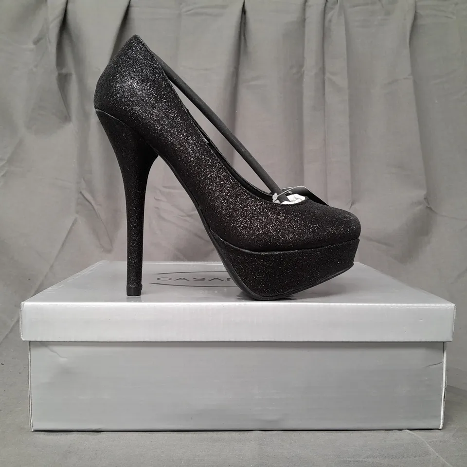 BOX OF APPROXIMATELY CASANDRA CLOSED TOE HIGH HEEL SHOES IN BLACK W. GLITTER EFFECT - VARIOUS SIZES