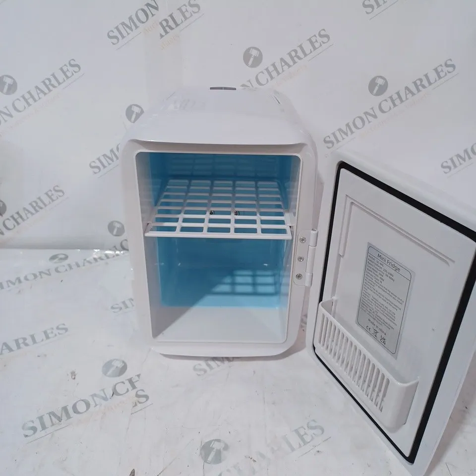 ATRAVESAR MINI FRIDGE 