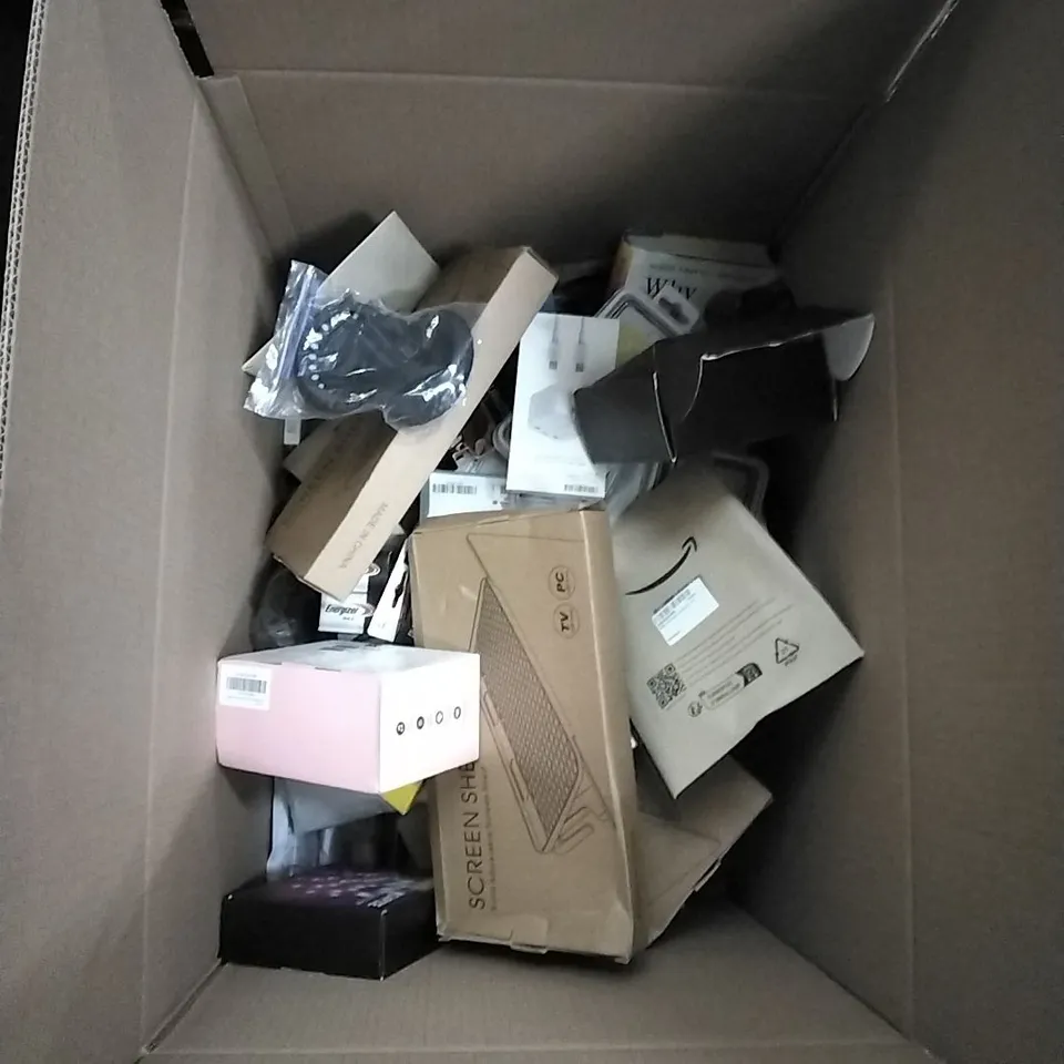 BOX TO CONTAIN LARGE AMOUNT OF MIXED ELECTRICAL ITEMS, ACCESSORIES ETC