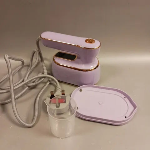 BOXED HX-6198 STEAM IRON 