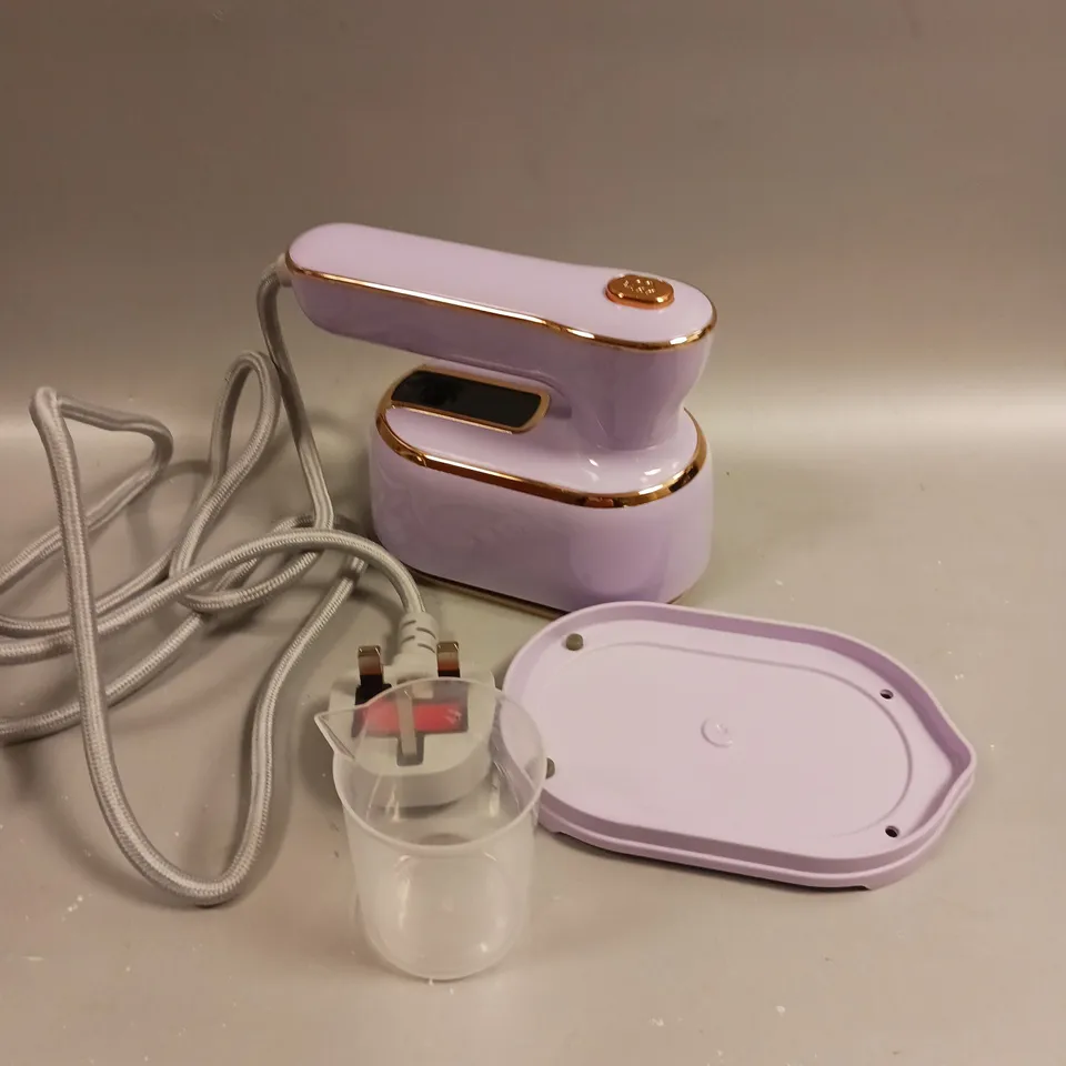 BOXED HX-6198 STEAM IRON 