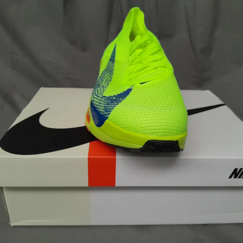 BOXED PAIR OF NIKE AIR ZOOM ALPHAFLY SHOES IN MULTICOLOUR UK SIZE 9.5