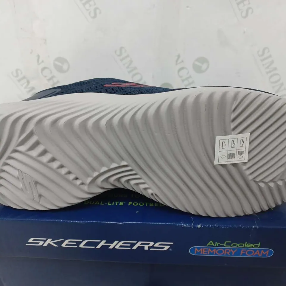 SKECHERS MENS AIR COOLED MEMORY FOAM TRAINERS  IN NAVY - SIZE 10