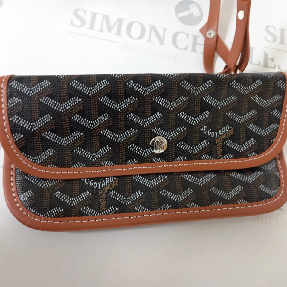 GOYARD FAUX LEATHER BAG WITH PURSE 