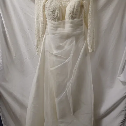 BERKATEX CLAASIC AUBREY CL17289 WEDDING DRESS, IVORY - SIZE 16