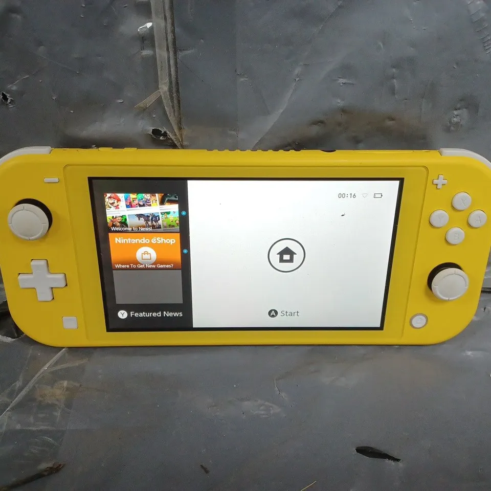 NINTENDO SWITCH LITE CONSOLE - YELLOW  RRP £259.99