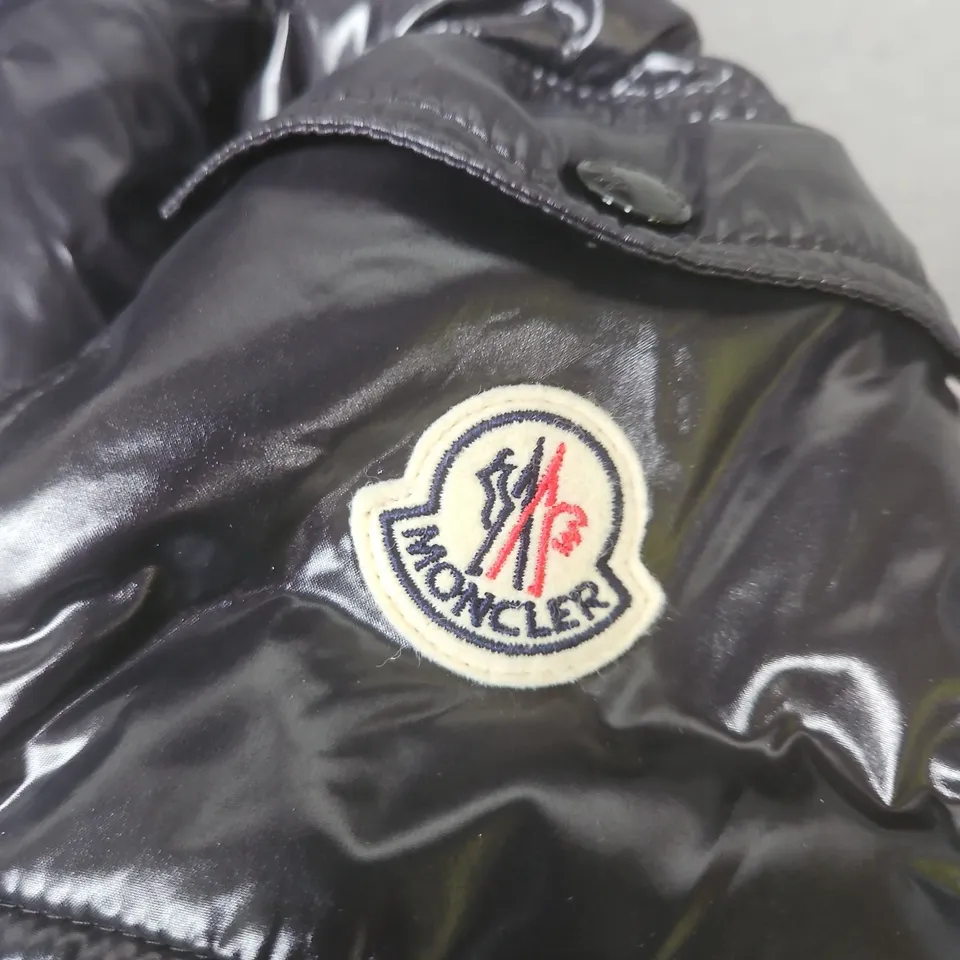 MONCLER DOWN PUFFER JACKET – SIZE UNSPECIFIED