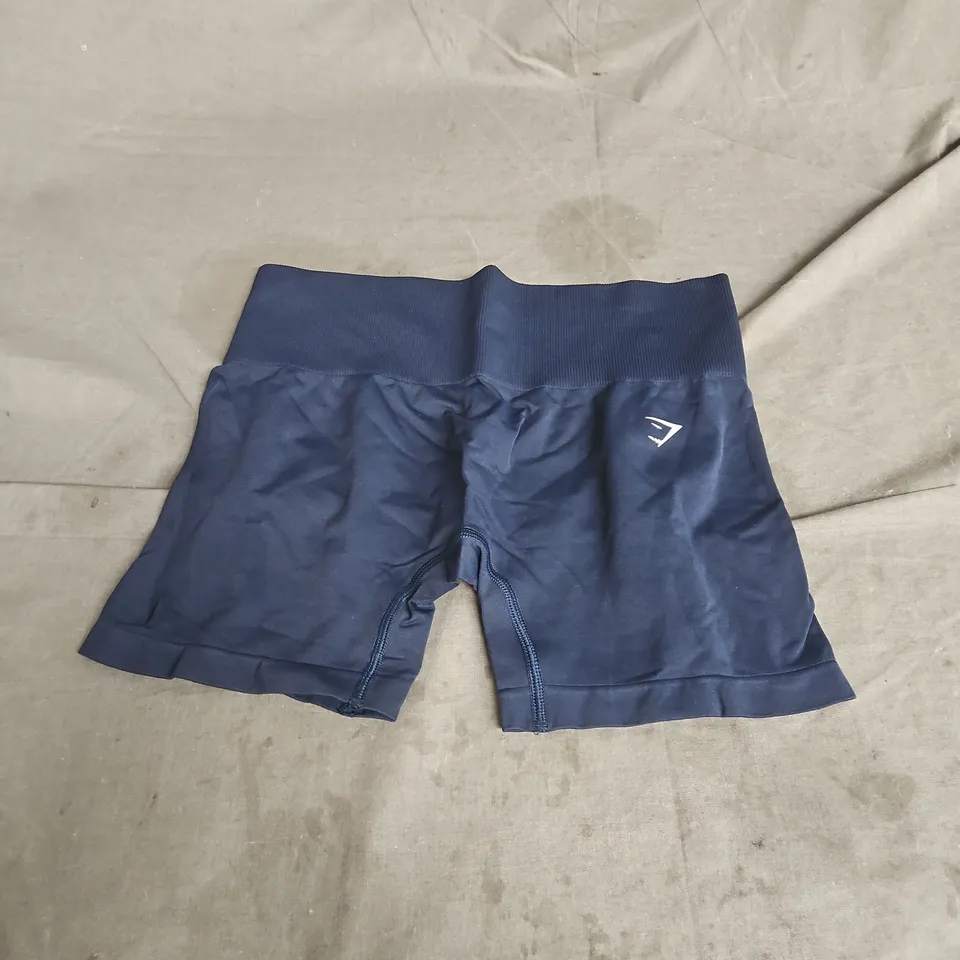 GYMSHARK EVERYDAY SEAMLESS SHORTS IN NAVY SIZE M