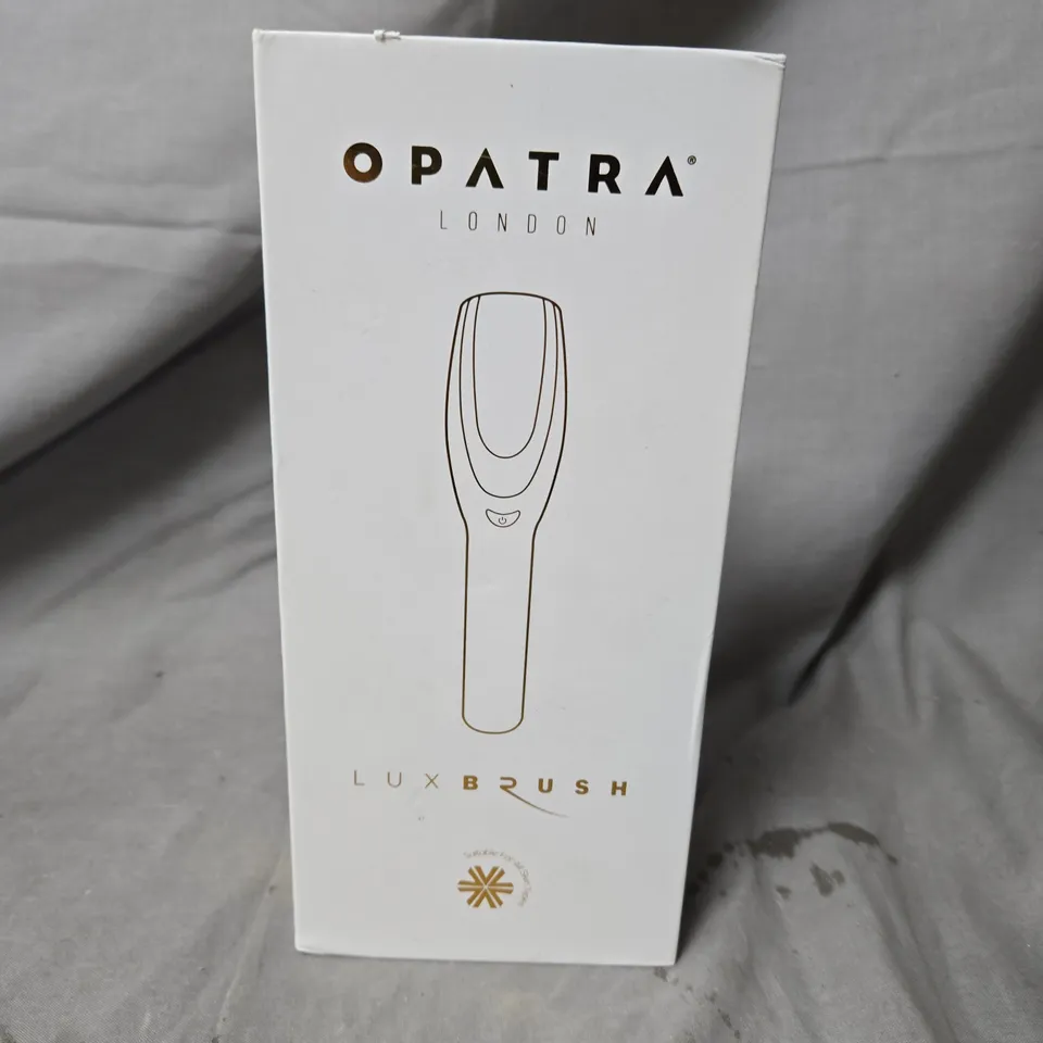 OPATRA LONDON LUX BRUSH – BEAUTY DEVICE (BOXED)