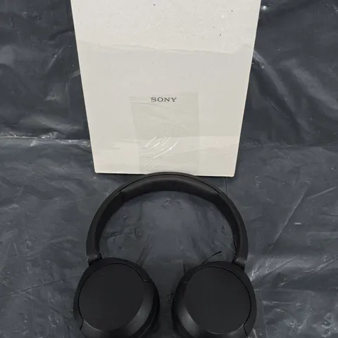 BOXED SONY WH-CH520 WIRELESS BLUETOOTH HEADPHONES