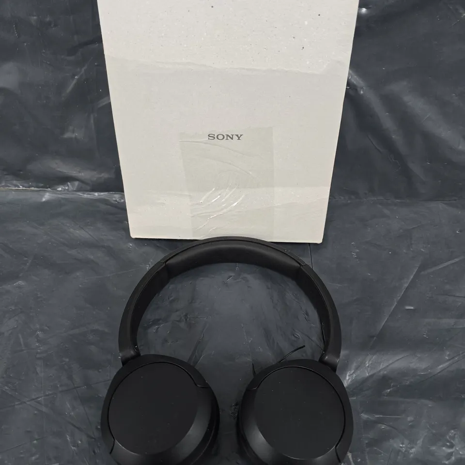 BOXED SONY WH-CH520 WIRELESS BLUETOOTH HEADPHONES