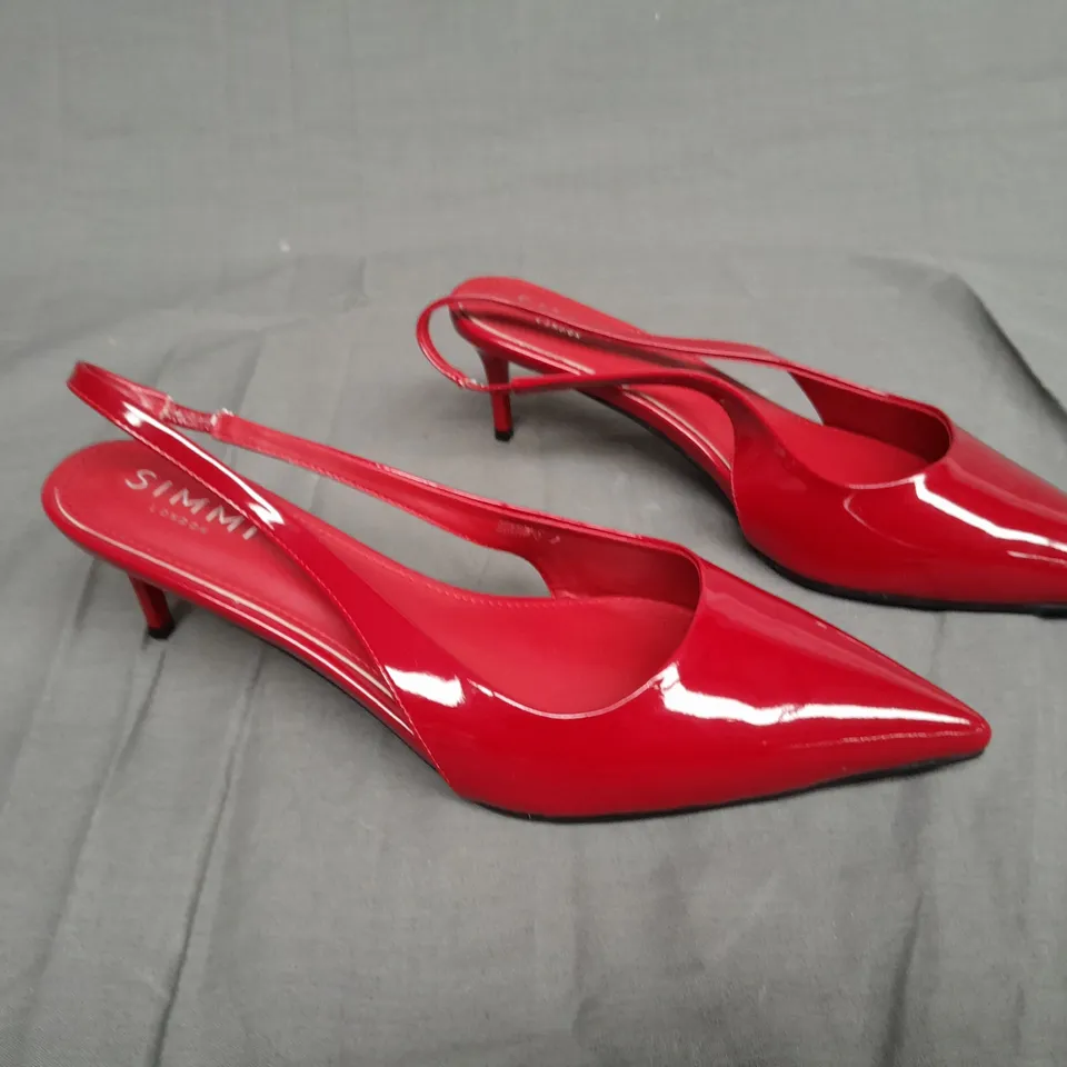 BOXED PAIR OF SIMMI LONDON RUBY RED HEELS SIZE UK 7