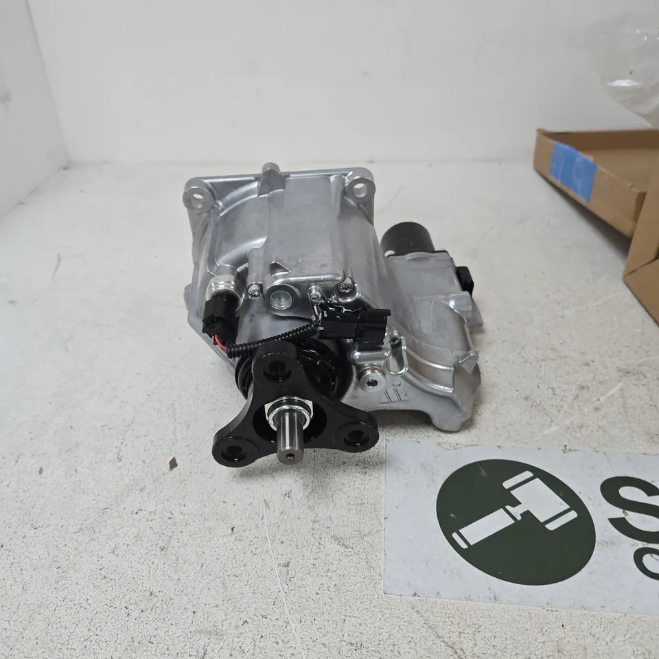 AUTOMOTIVE AIR CONDITIONING COMPRESSOR WITH BELT PULLEY – MOUNTING FLANGE