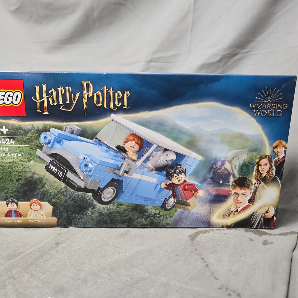 LEGO HARRY POTTER FLYING FORD ANGLIA – SET 76424