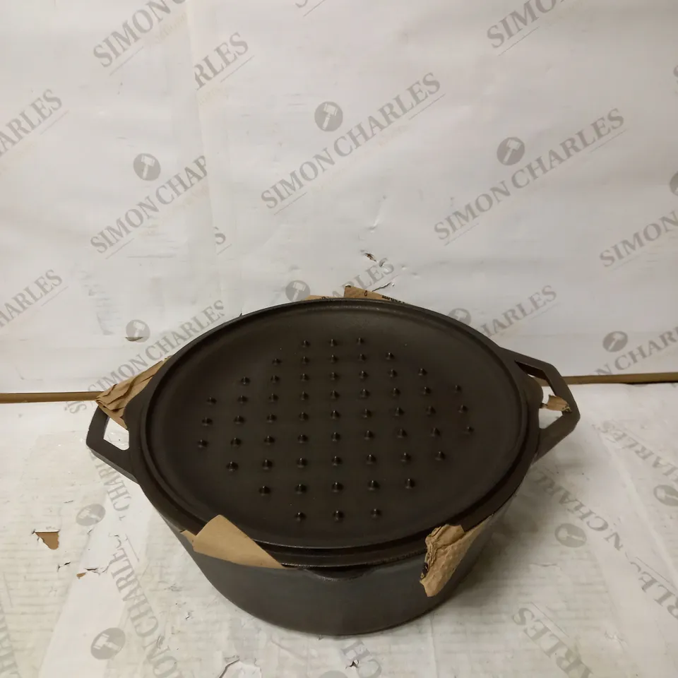 LODGE 6.62 LITRE 7 QUART PRE-SEASONED CAST IRON DUTCH OVEN