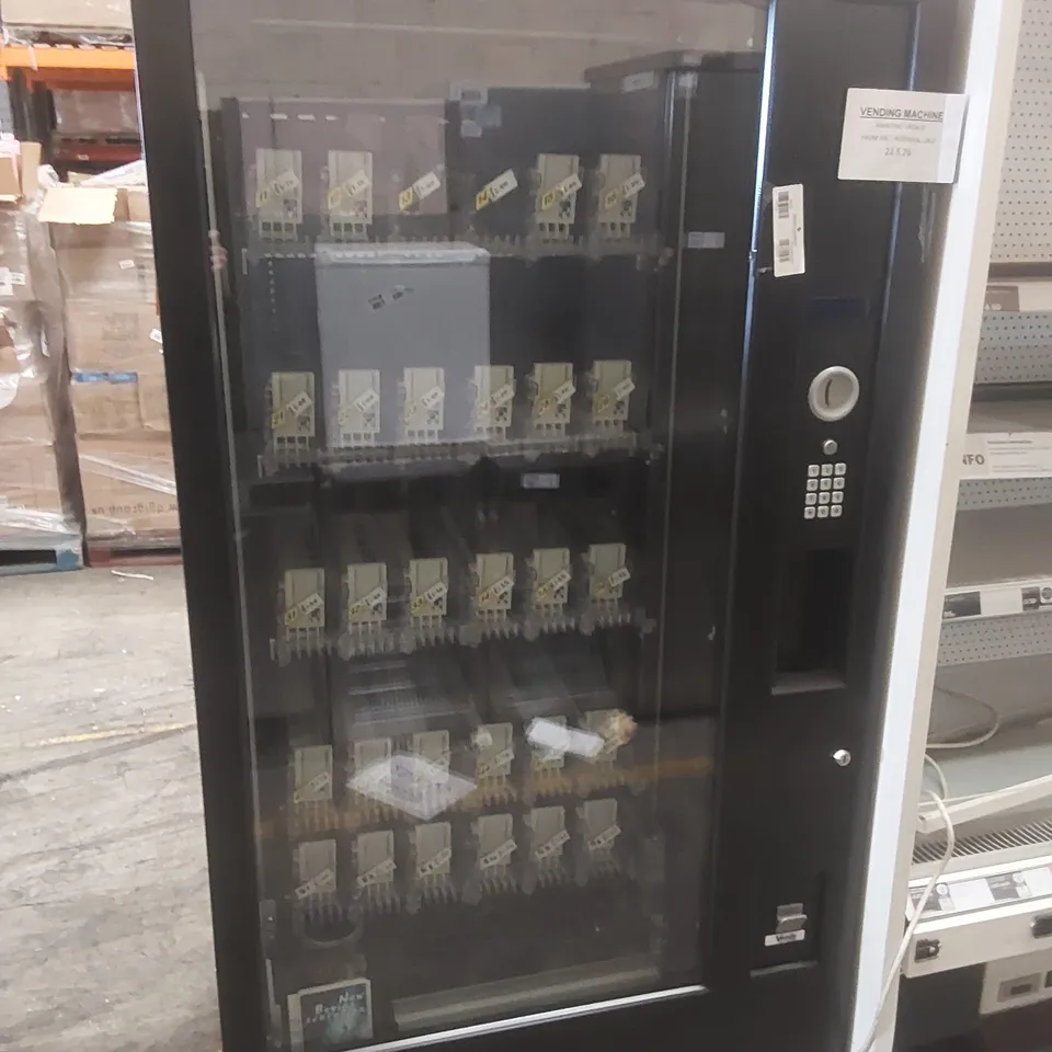 VENDO SVE GF6 VENDING MACHINE